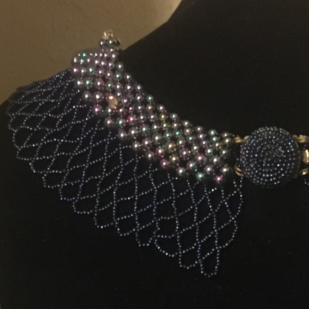 Navy Iridescent Peter Pan Collar Necklace - Picture 4 of 4
